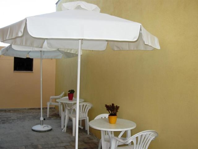 Hotel Mirsini Pansion à Karterados  Extérieur photo