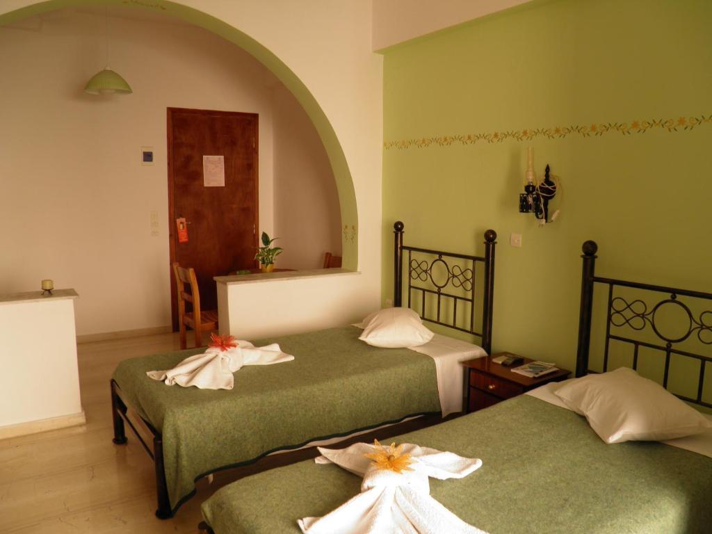 Hotel Mirsini Pansion à Karterados  Chambre photo