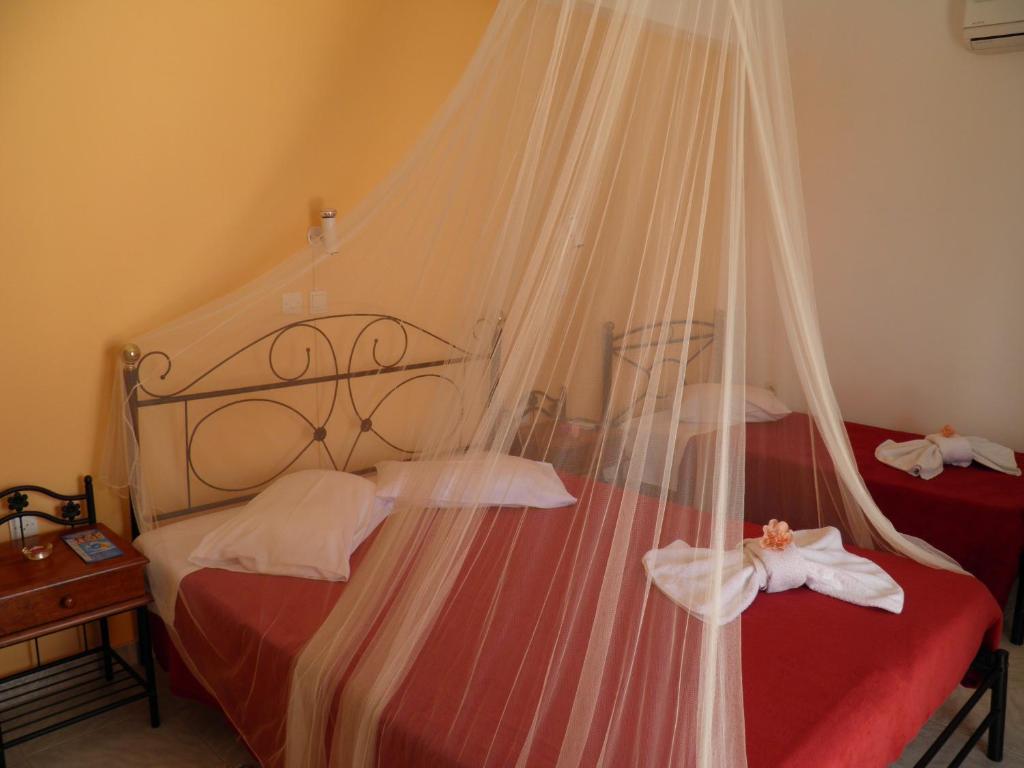 Hotel Mirsini Pansion à Karterados  Chambre photo