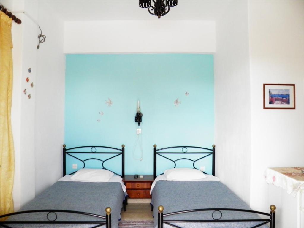 Hotel Mirsini Pansion à Karterados  Chambre photo